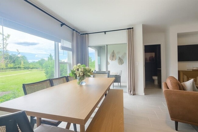 Building Photo - 274 Thompson Rd