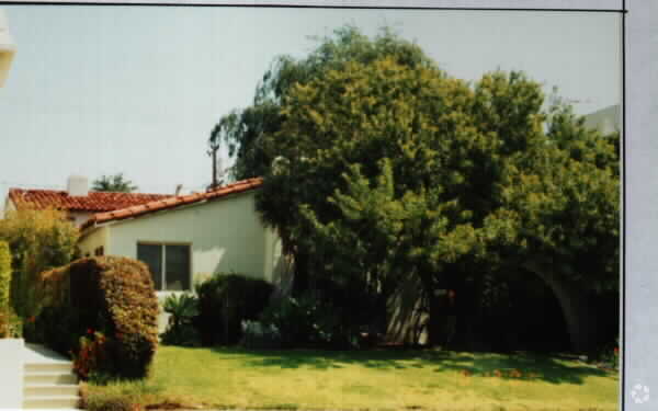 Foto principal - 817 Euclid St