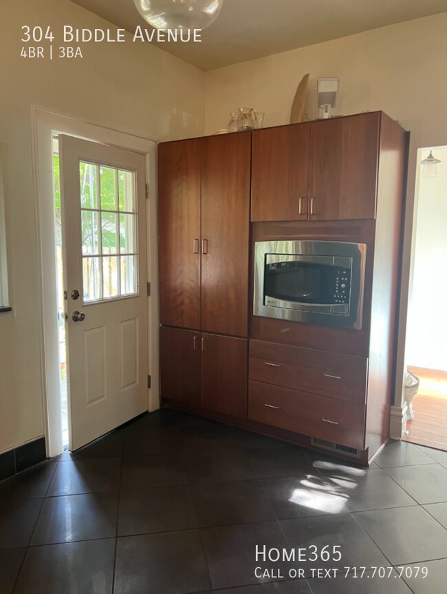 4 Bedroom in Wilkinsburg! House Rental in Pittsburgh, PA