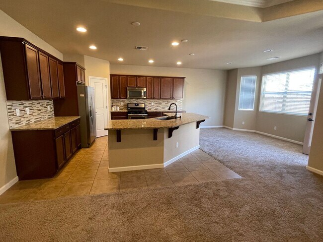 Foto del edificio - Kiley Ranch 3 bedroom 2 bath- Available NOW