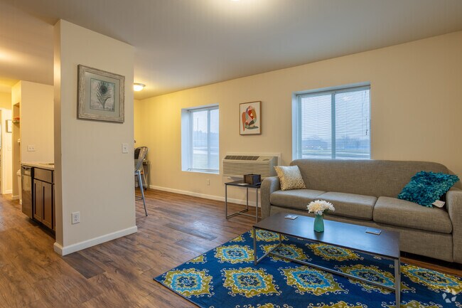 1 habitación, 1 baño - 626 pies cuadrados - Sala de estar - The Annex of Battle Creek