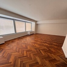 Building Photo - 150 W 56th St
