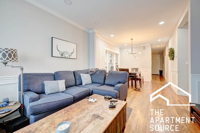 Foto del edificio - 2509 W Diversey Ave
