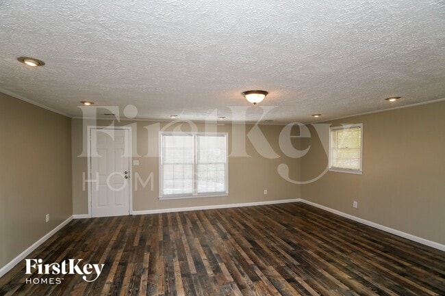 Foto del edificio - 3548 Birchwood Dr