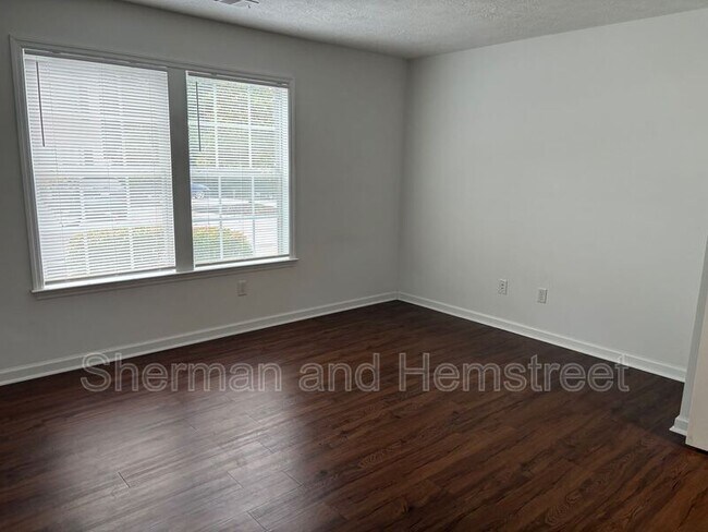 Foto del edificio - 3600 London Ct SW
