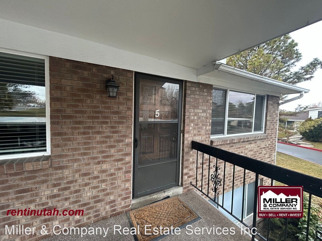 Primary Photo - 2 br, 1 bath House - 4702 S 700 E #5