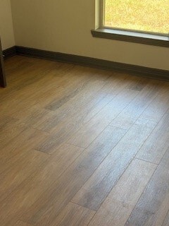 Building Photo - 5703 Lakefield Dr Building Photo - 5703 Lakefield Dr