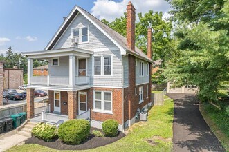 Building Photo - 6166 Grand Vista Ave