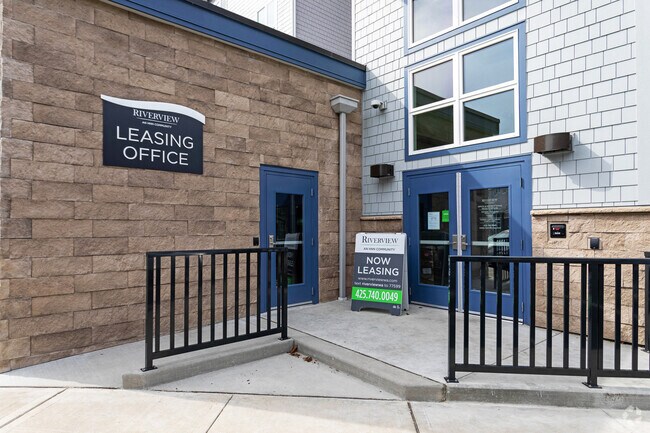 Foto del edificio - Riverview Apartments