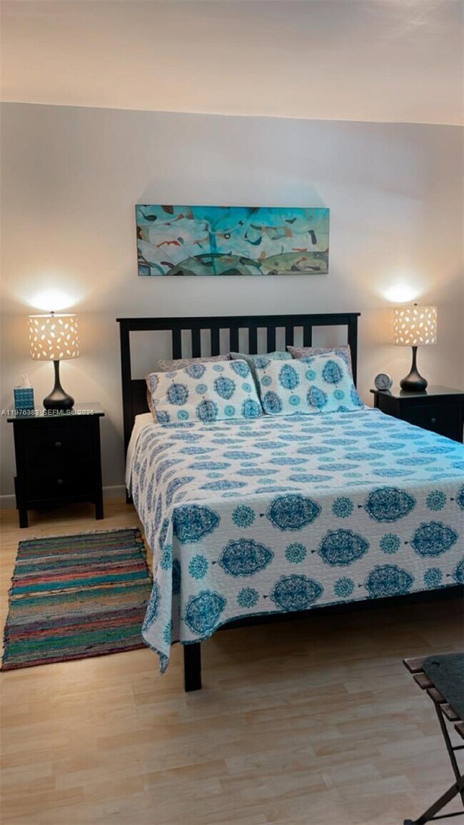 Foto del edificio - 1673 Bay Rd