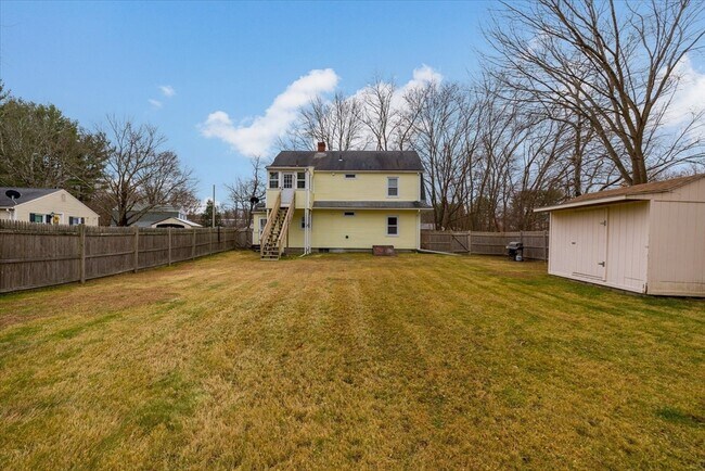 Foto del edificio - 7 Holbrook Rd