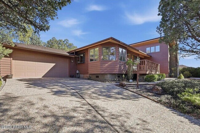 Foto del edificio - 235 Solar Heights Terrace