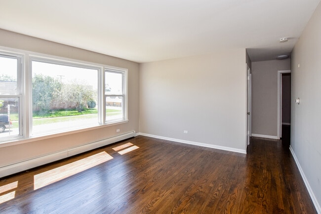 Building Photo - 60 N Wolf Rd