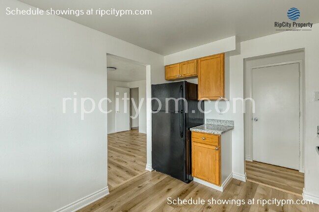 Foto del edificio - 2452 SE 9th Ct