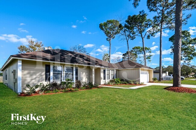 Foto del edificio - 14122 Crystal Cove Dr