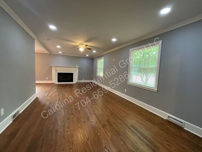 Building Photo - 4400 Freedom Dr