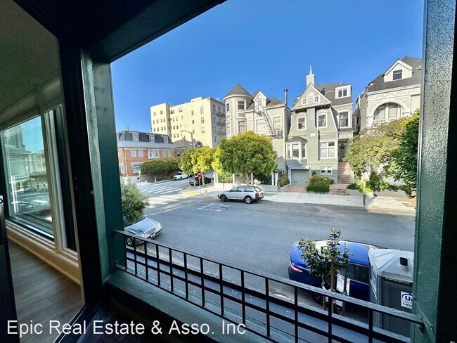 Foto del edificio - 1 br, 2 bath House - 2451 Buchanan Street