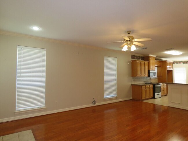 Foto del edificio - Cozy 3 Bedroom 2 Bathroom In Tyler!!