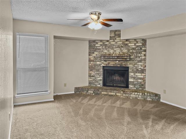 Foto del edificio - 2416 Windy Pine Ln