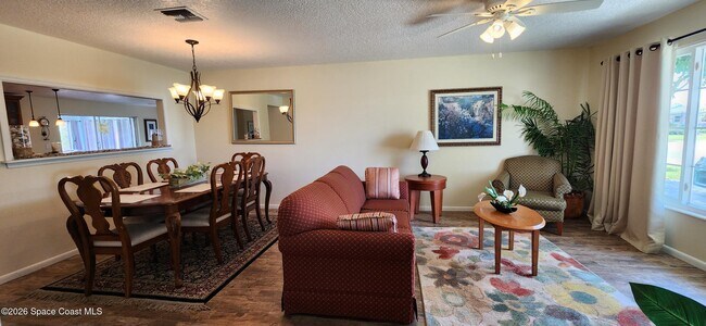 Foto del edificio - 1260 Island Dr