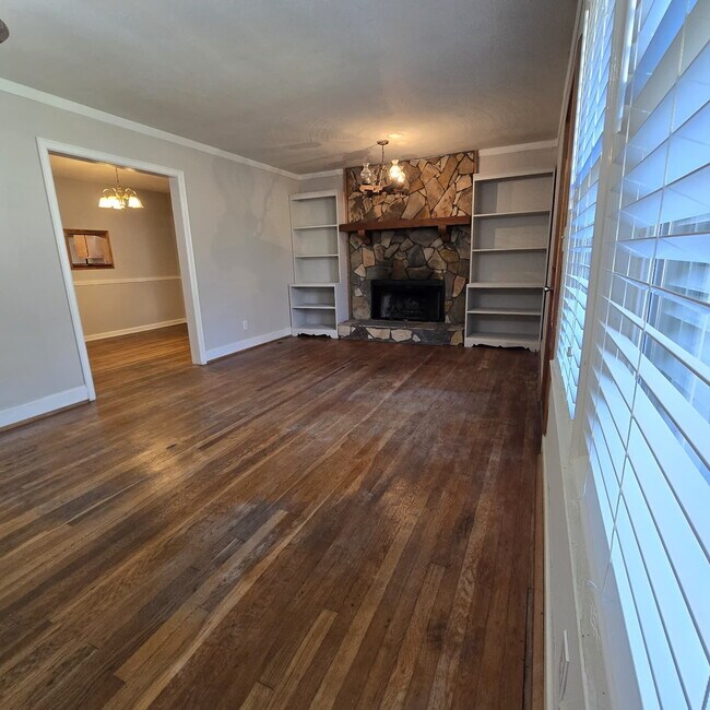 Photo - Fantastic Full Brick Ranch Apartment