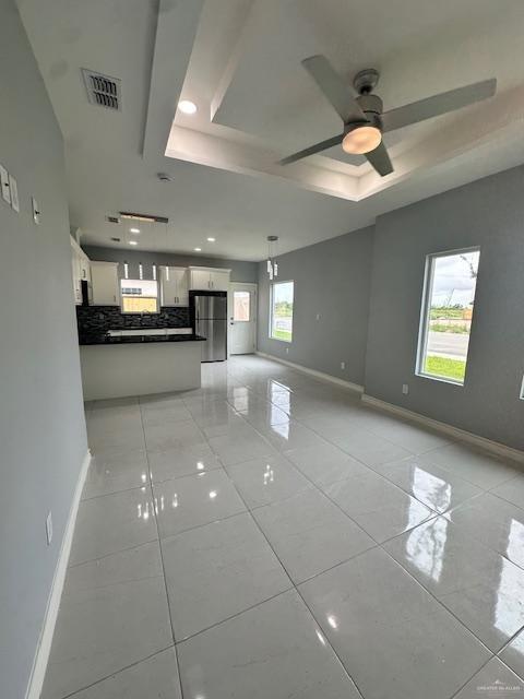 Foto del edificio - 2417 Indian Creek Ave