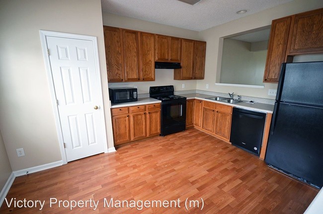 Building Photo - 3 br, 2.5 bath House - 106 Eldon Ln