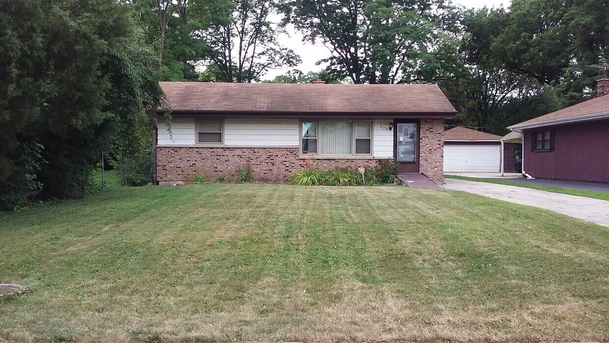 270 N Hemlock Ave, Wood Dale, IL 60191 House Rental in Wood Dale, IL