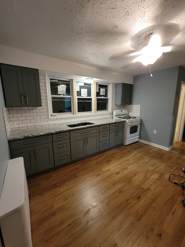 Building Photo - 64 Keasler Ave