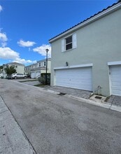 Building Photo - 17077 SW 93rd St