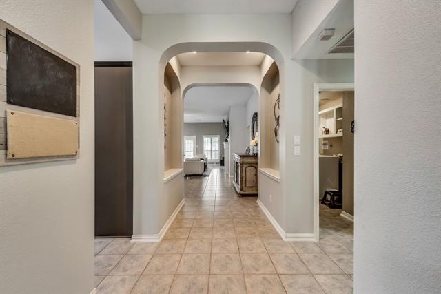 Building Photo - 2904 Stanford Dr