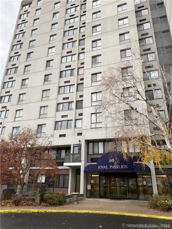 Foto principal - 60 Strawberry Hill Ave