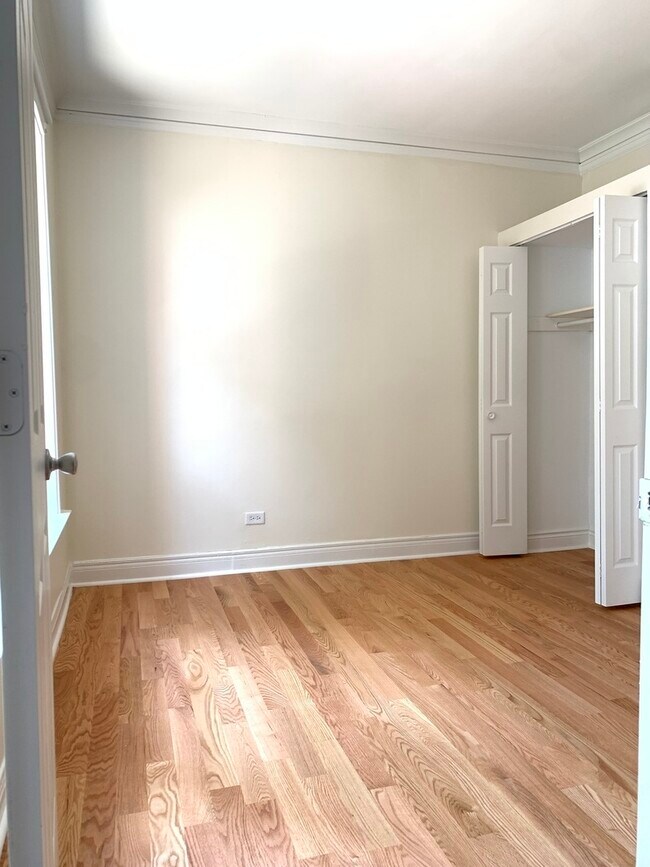 Foto del edificio - 4606 N Seeley Ave