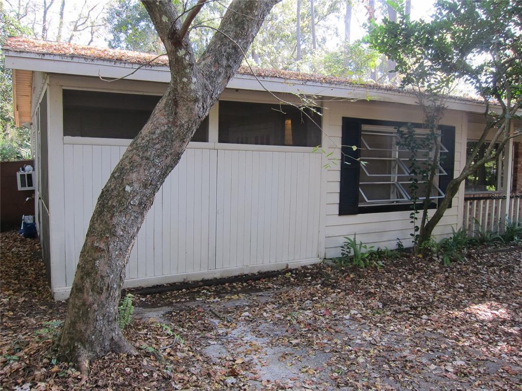 1339 NW 25th Terrace, Gainesville, FL 32605 Townhome Rentals in