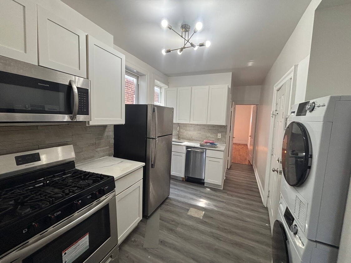 Photo - 5111 Palisade Ave (West New York, NJ)
