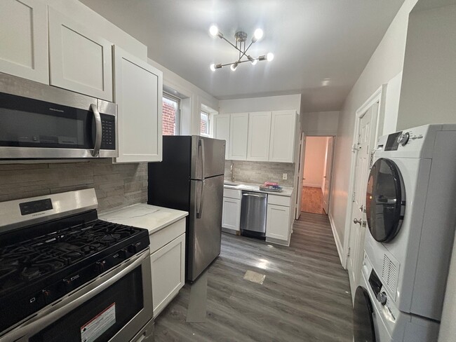 Building Photo - 5111 Palisade Ave