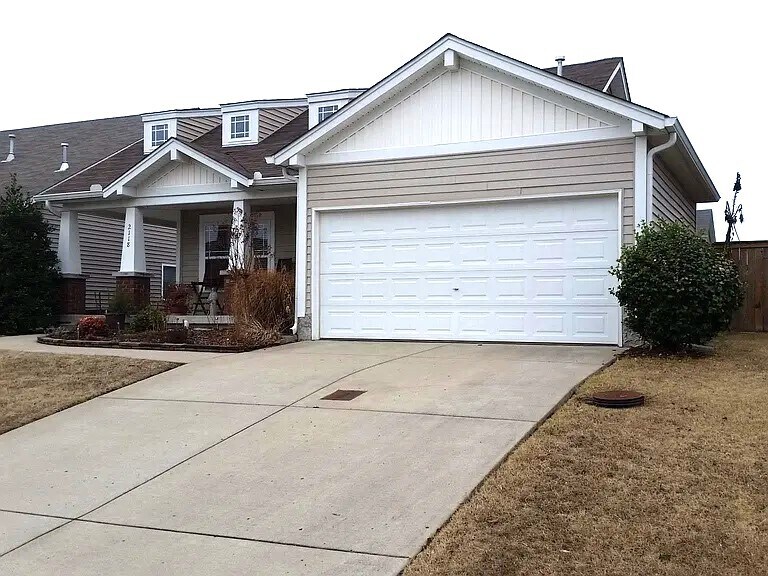 Primary Photo - 2118 Erin Ln