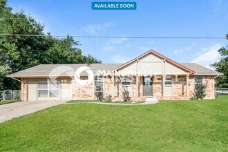 Building Photo - 3900 N Bartell Rd