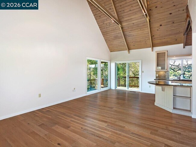 Foto del edificio - 99 Longridge Rd