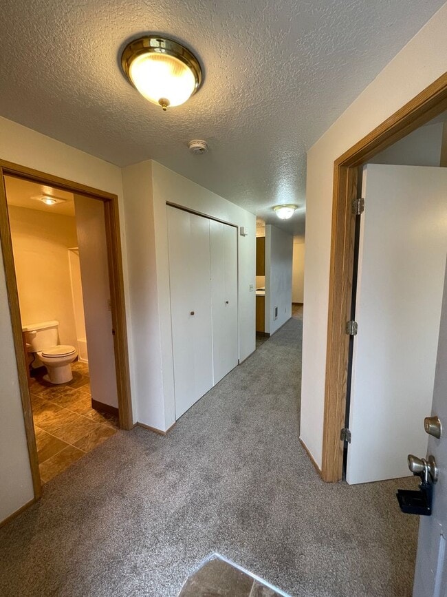 Building Photo - 367
