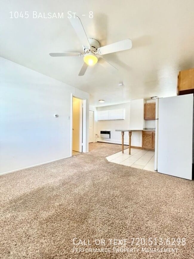 Foto del edificio - 1045 Balsam St