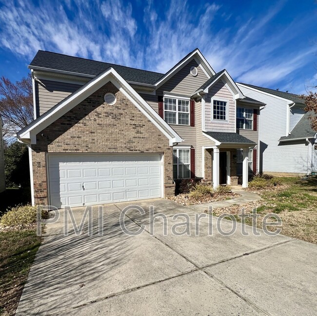 Building Photo - 1316 Emory Ln NW