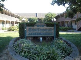 Primary Photo - 210 E Ettels Ln