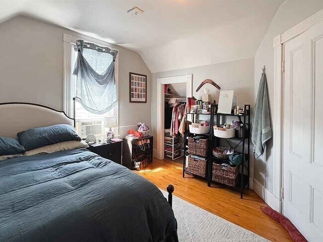 Foto del edificio - 57 Bartlett St