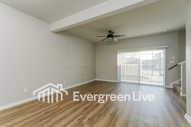 Building Photo - 4568 Ada Ln