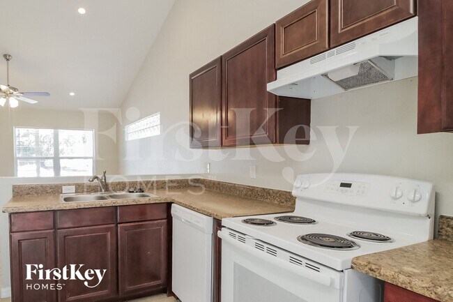 Foto del edificio - 148 N Ridgewood Ave