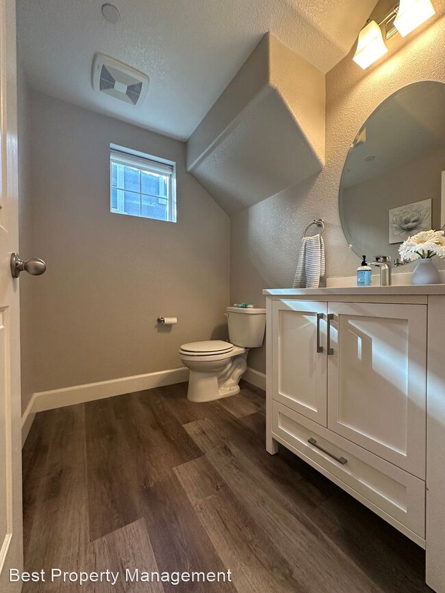 Building Photo - 4 br, 2.5 bath House - 60 Havenwood Ct