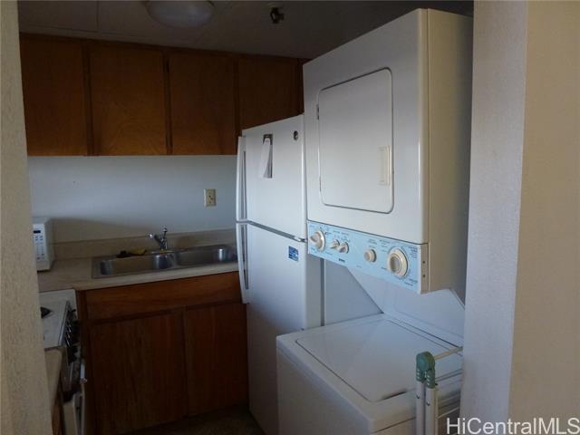 Foto del edificio - 2499 Kapiolani Blvd