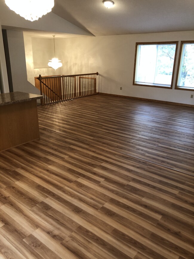 Foto del edificio - 1720 7th St SE