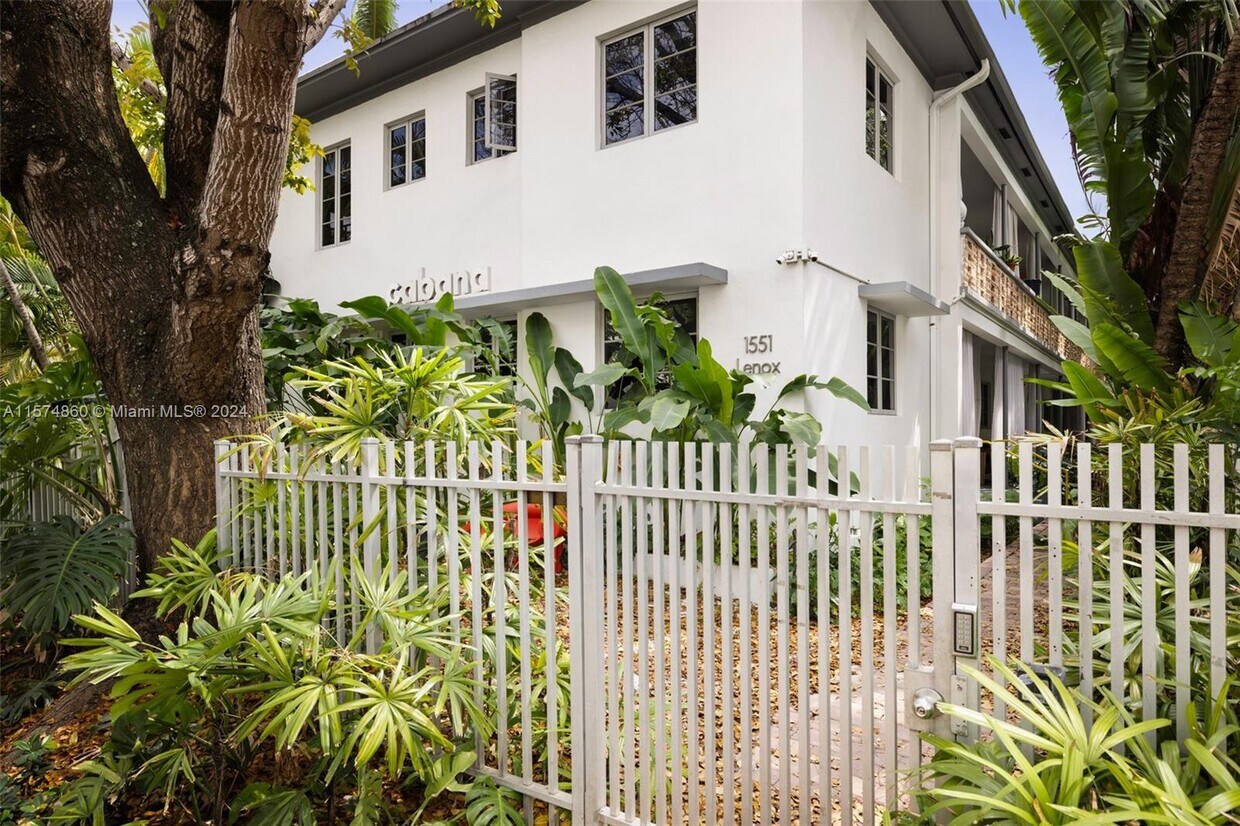Foto principal - 1551 Lenox Ave.